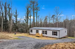 2113 Green Haven Ct, Morganton, NC 28655 - Photo 1