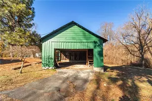 156 Payne Rd, Thomasville, NC 27360 - Photo 37