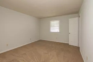 4012 S Bend Dr, Winston-Salem, NC 27107 - Photo 15