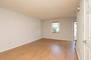 4012 S Bend Dr, Winston-Salem, NC 27107 - Photo 3