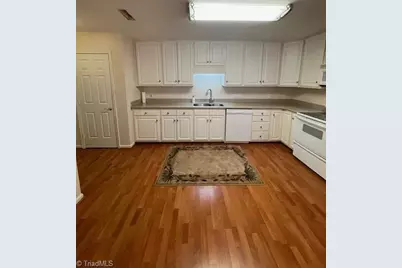 403 Broughton Drive, Greensboro, NC 27410 - Photo 9