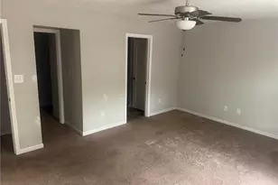 6800 Woodmark Dr, Fayetteville, NC 28314 - Photo 5