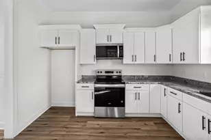 200 Salem St, Thomasville, NC 27360 - Photo 17