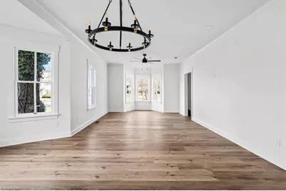 200 Salem Street, Thomasville, NC 27360 - Photo 11