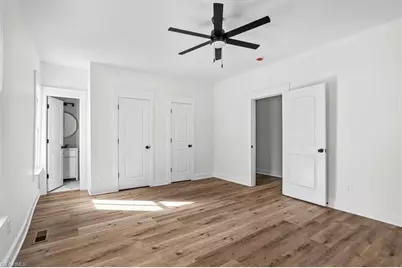 200 Salem Street, Thomasville, NC 27360 - Photo 19