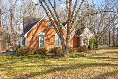 4203 Hunting Meadow Road, Greensboro, NC 27406 - Photo 3