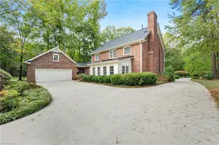 3905 Badenridge Ct, Greensboro, NC 27407 - Photo 5