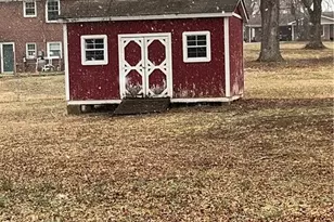 198 Green Knolls Dr, Eden, NC 27288 - Photo 7