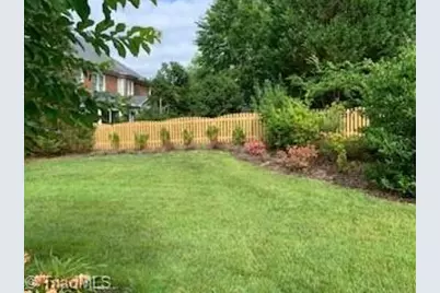 104 Castleton Place, Jamestown, NC 27282 - Photo 3