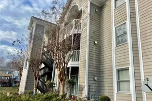 3701 Cotswold Terrace, Greensboro, NC 27410 - Photo 19