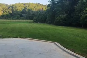 1235 Mountain Rd, Walnut Cove, NC 27052 - Photo 23