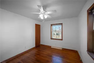 5021 Selena St, Winston-Salem, NC 27106 - Photo 9