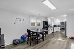 512 Croydon Ln, Winston-Salem, NC 27107 - Photo 7