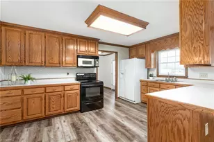 7021 Eaglesfield Rd, Gibsonville, NC 27249 - Photo 17