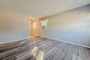 1012 Meadowbrook Blvd, High Point, NC 27260 - Photo 5