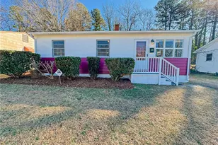 1012 Meadowbrook Blvd, High Point, NC 27260 - Photo 17