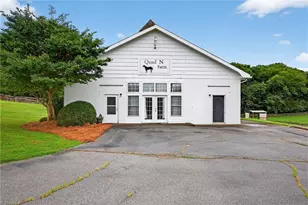 8350 Holler Farm Rd, Clemmons, NC 27012 - Photo 41