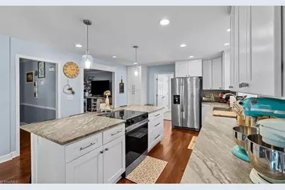 613 Dorado Circle, High Point, NC 27265 - Photo 19