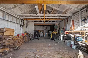 413 Hillside Dr, Greensboro, NC 27401 - Photo 23