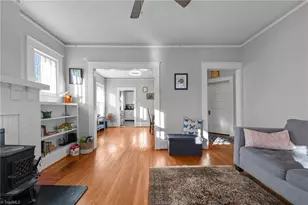 413 Hillside Dr, Greensboro, NC 27401 - Photo 3