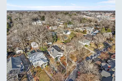 413 Hillside Drive, Greensboro, NC 27401 - Photo 33