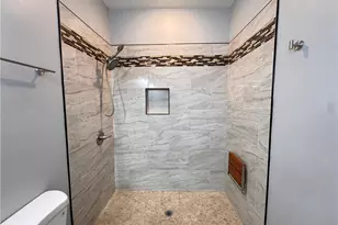 4218 Farlow Dr, Greensboro, NC 27406 - Photo 17