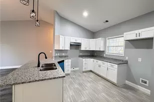 4218 Farlow Dr, Greensboro, NC 27406 - Photo 7