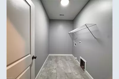 4218 Farlow Drive, Greensboro, NC 27406 - Photo 9