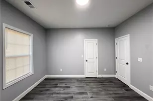 4218 Farlow Dr, Greensboro, NC 27406 - Photo 19