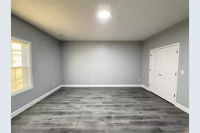 4218 Farlow Drive, Greensboro, NC 27406 - Photo 13