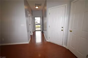 136 Penry Ln, Clemmons, NC 27012 - Photo 9