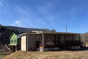 120 Pennwill Pkwy, West Jefferson, NC 28694 - Photo 5