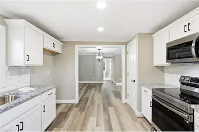 585 K Fork Road, Madison, NC 27025 - Photo 17