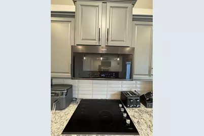 5712 Baverhof Drive, Greensboro, NC 27405 - Photo 7