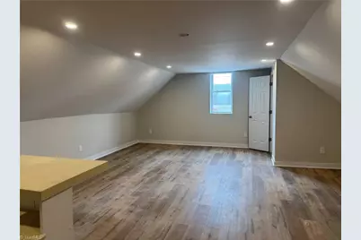 113 Main Street, Pilot Mountain, NC 27041 - Photo 11