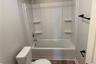 113 Main St, Pilot Mountain, NC 27041 - Photo 13