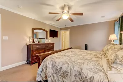 183 Oak Leaf Drive, Reidsville, NC 27320 - Photo 23