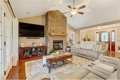 183 Oak Leaf Drive, Reidsville, NC 27320 - Photo 15