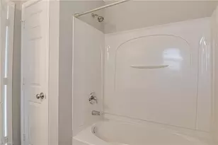 47 Tannenbaum Cir, Greensboro, NC 27410 - Photo 29