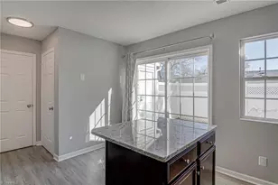 47 Tannenbaum Cir, Greensboro, NC 27410 - Photo 11