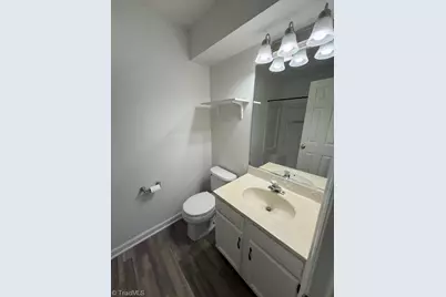 5000 Lawndale Drive #M, Greensboro, NC 27455 - Photo 17