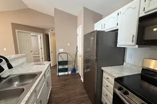 5000 Lawndale Dr, Greensboro, NC 27455 - Photo 7