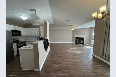 5000 Lawndale Drive #M, Greensboro, NC 27455 - Photo 19