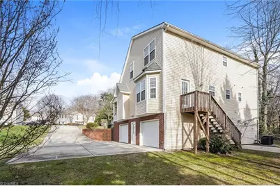 6105 Buckhorn Road, Greensboro, NC 27410 - Photo 15