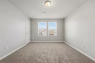 3801 Miller Dr, Greensboro, NC 27405 - Photo 7