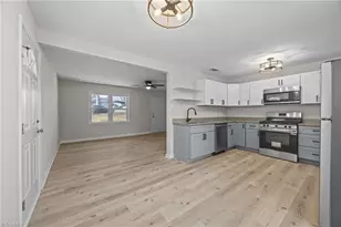 5207 Butterfield Dr, Winston-Salem, NC 27105 - Photo 5