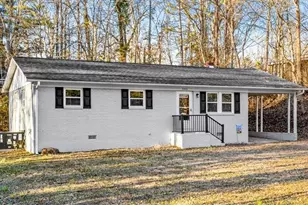 203 Druid Hills Dr, Lexington, NC 27292 - Photo 3