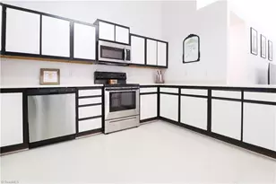 1312 Hillside Dr, Eden, NC 27288 - Photo 13