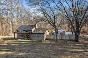 2045 Martha Ellen Rd, Yadkinville, NC 27055 - Photo 23