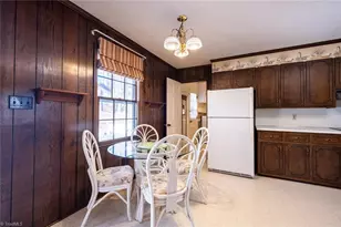 1055 Whispering Pines Dr, Kernersville, NC 27284 - Photo 13